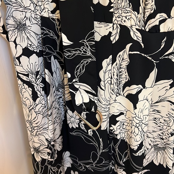 H & M Black/white Floral Jumpsuit Size6 - Picture 3 of 4